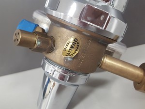 Thumbnail image of BOC Series 8500 Carbon Dioxide 4-Bar Gas Regulator