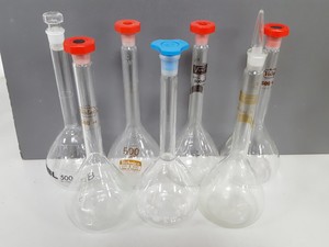 Thumbnail image of 135x Lab Glass Long Neck Volumetric Flasks 2000mL, 1000mL, Glassware 