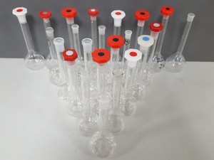 Thumbnail image of 135x Lab Glass Long Neck Volumetric Flasks 2000mL, 1000mL, Glassware 