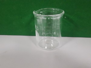 Thumbnail image of 33x Lab Glass Beakers Glassware 5000mL, 2000mL, 1000mL to 25mL