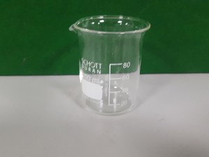 Thumbnail image of 33x Lab Glass Beakers Glassware 5000mL, 2000mL, 1000mL to 25mL