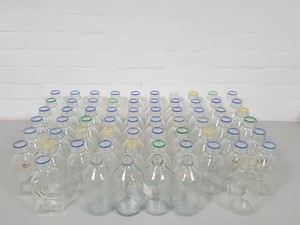 Thumbnail image of 66x 500mL Duran Bottle Lab Glassware Glass