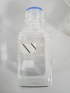 Thumbnail image of 66x 500mL Duran Bottle Lab Glassware Glass