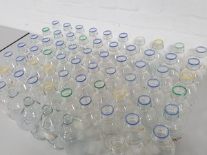 Thumbnail image of 66x 500mL Duran Bottle Lab Glassware Glass