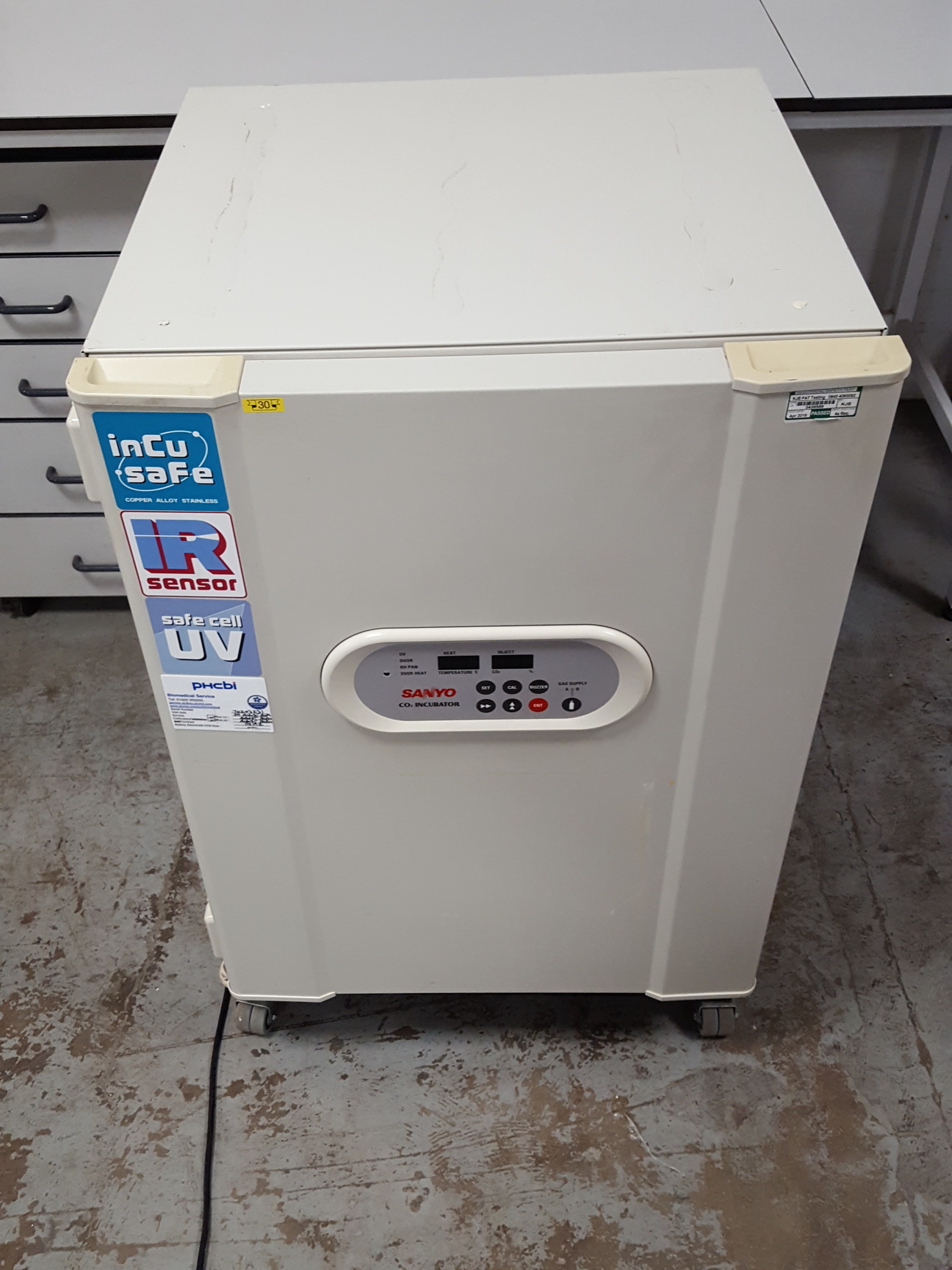 Image of Sanyo MCO-18AIC Co2 Lab Incubator