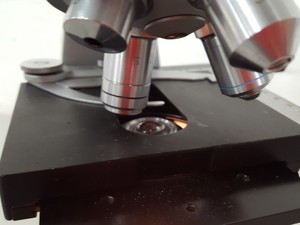 Thumbnail image of Reichert Binocular Microscope Lab + 4 Objectives Oel 100/1.25, Meiji 40