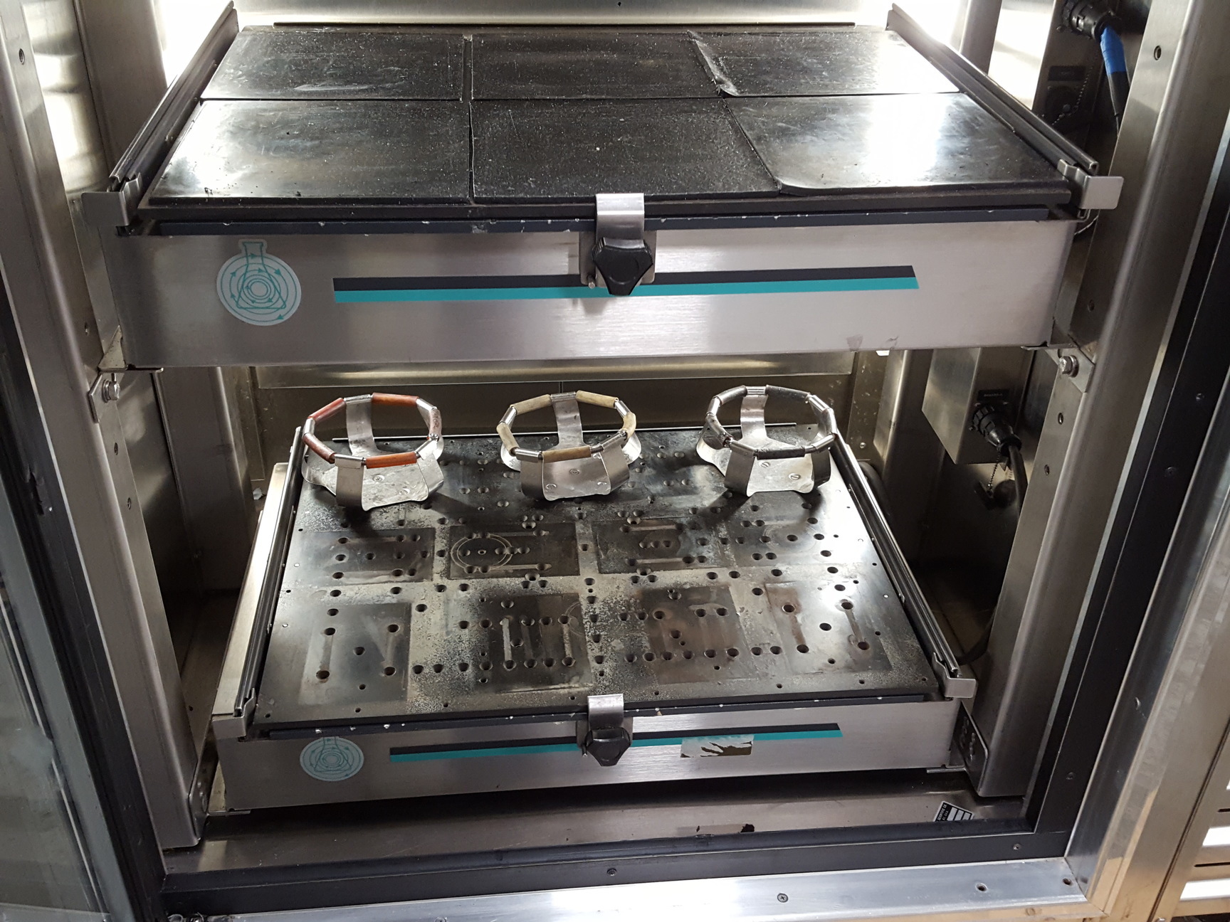Image of Innova 4900 Multi Tier Environmental Shaker