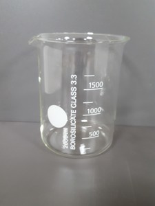 Thumbnail image of 16x VWR Lab Glass Beakers Glassware 5x2000mL, 6x1000mL, 5x600mL