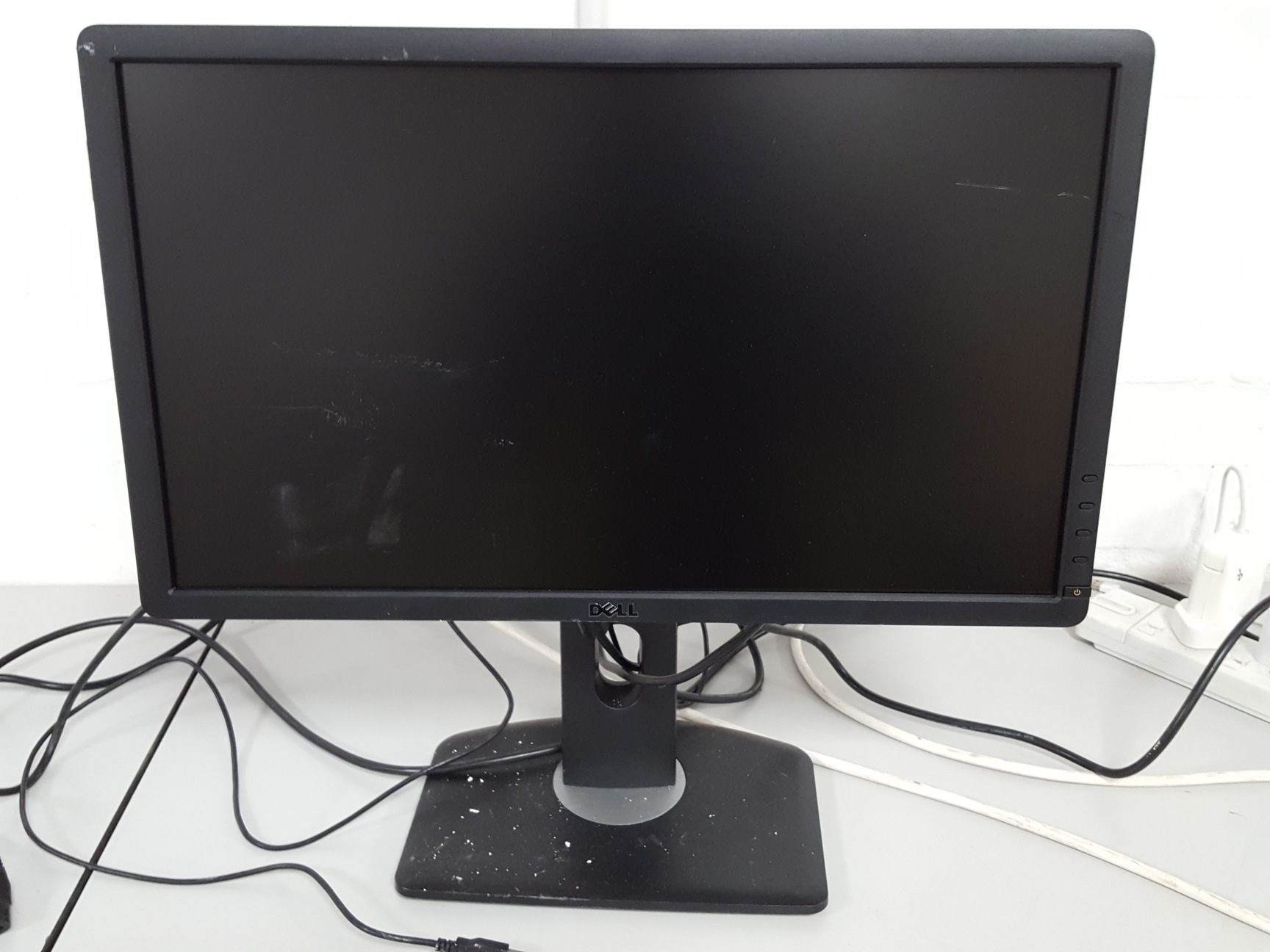 Image of 1x Dell 19" Black LCD Display Computing Equipment