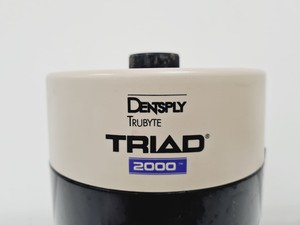 Thumbnail image of Dentsply TRIAD 2000 Dental Visible Light Curing System Lab