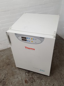 Thumbnail image of Thermo Scientific Heraeus BB 15 Function Line CO2 Incubator Lab 