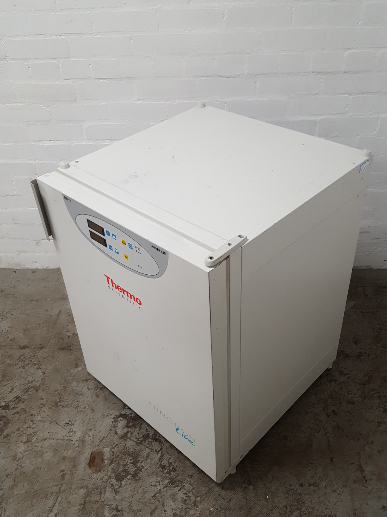 Image of Thermo Scientific Heraeus BB 15 Function Line CO2 Incubator Lab 