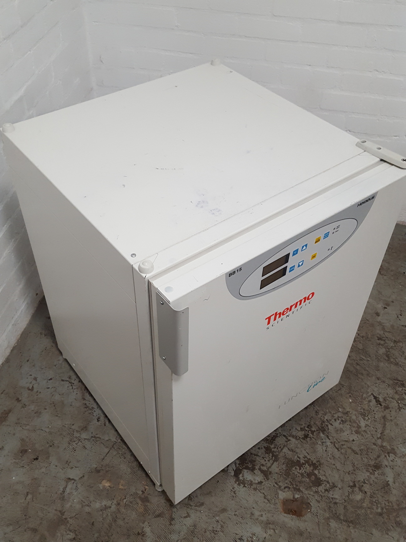 Image of Thermo Scientific Heraeus BB 15 Function Line CO2 Incubator Lab 