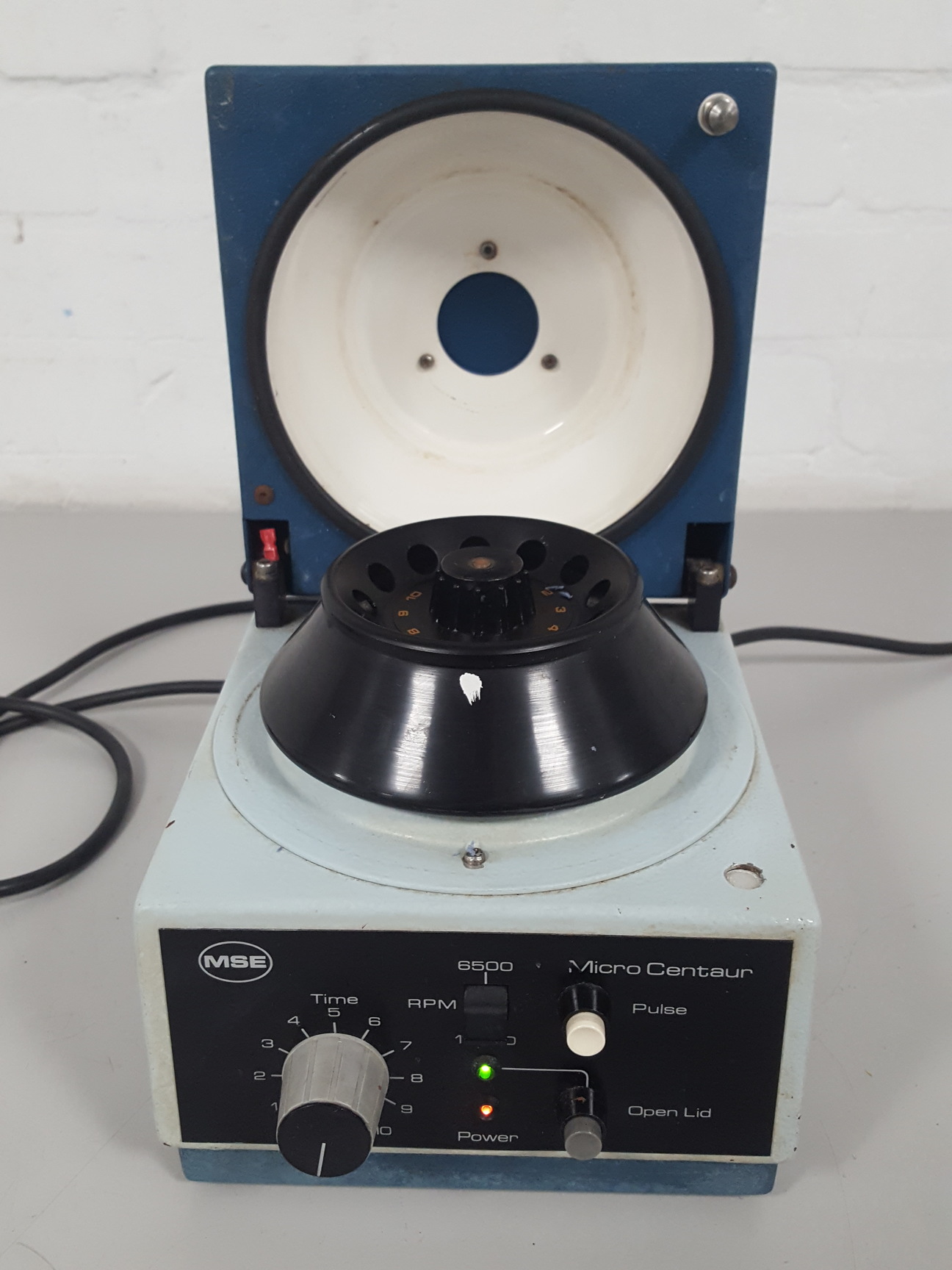 Image of MSE MicroCentaur Benchtop Centrifuge Lab 6500 13000rpm
