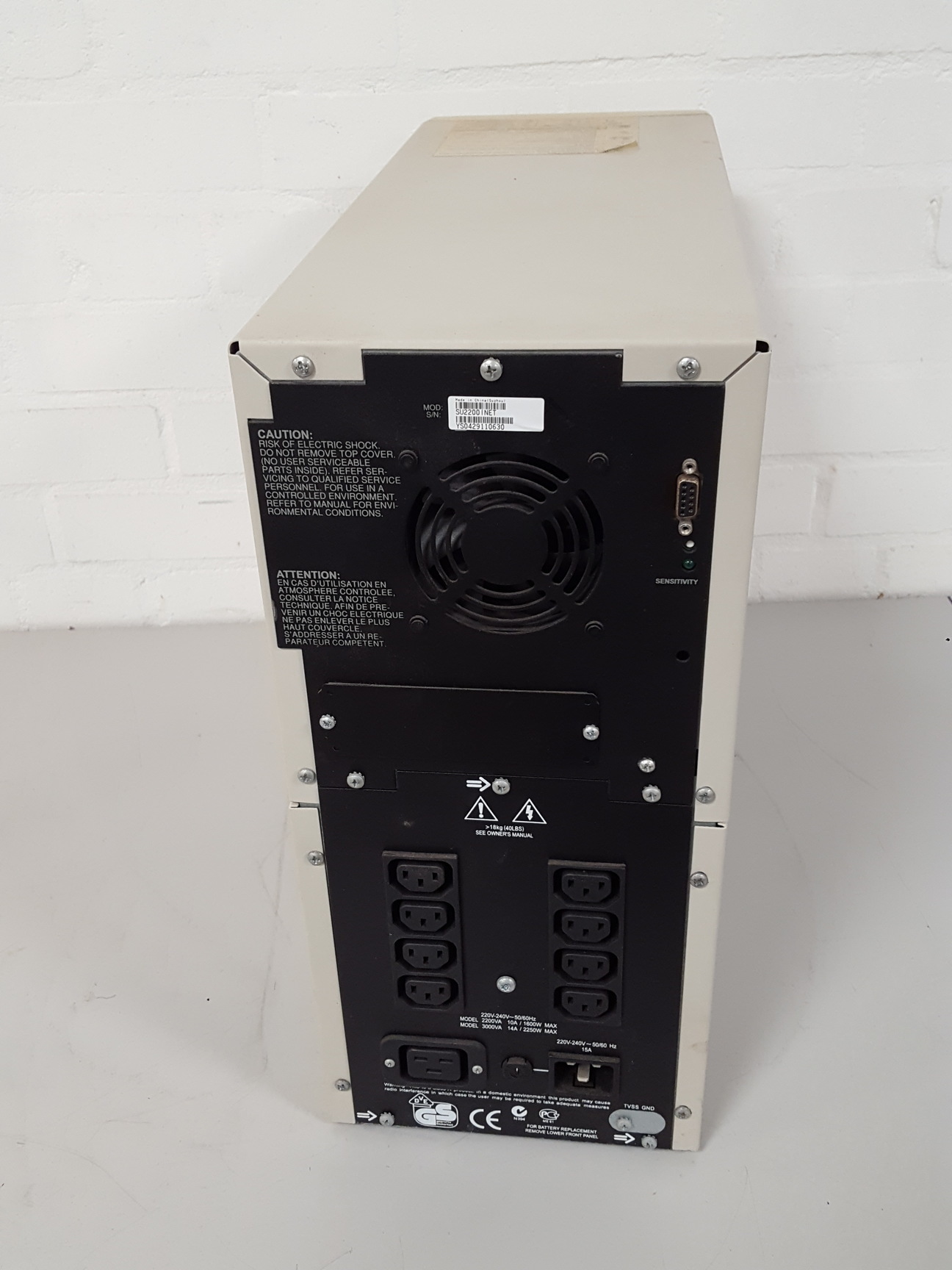 Image of APC Smart-UPS 2200 Uninterruptible Power Supply