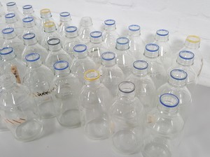 Thumbnail image of 42x 1000ml 1L Duran Bottles Lab Glass Glassware - No Lids