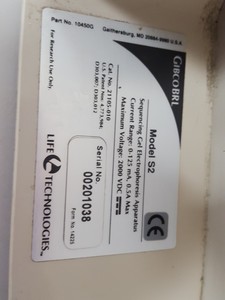 Thumbnail image of Life Technologies Model S2 Sequencing Gel Electrophoresis Apparatus