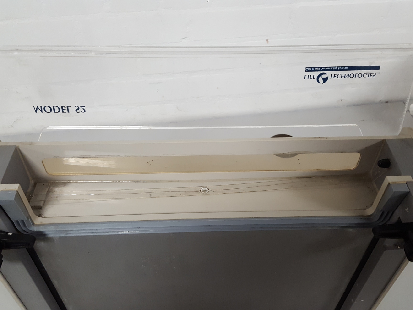 Image of Life Technologies Model S2 Sequencing Gel Electrophoresis Apparatus