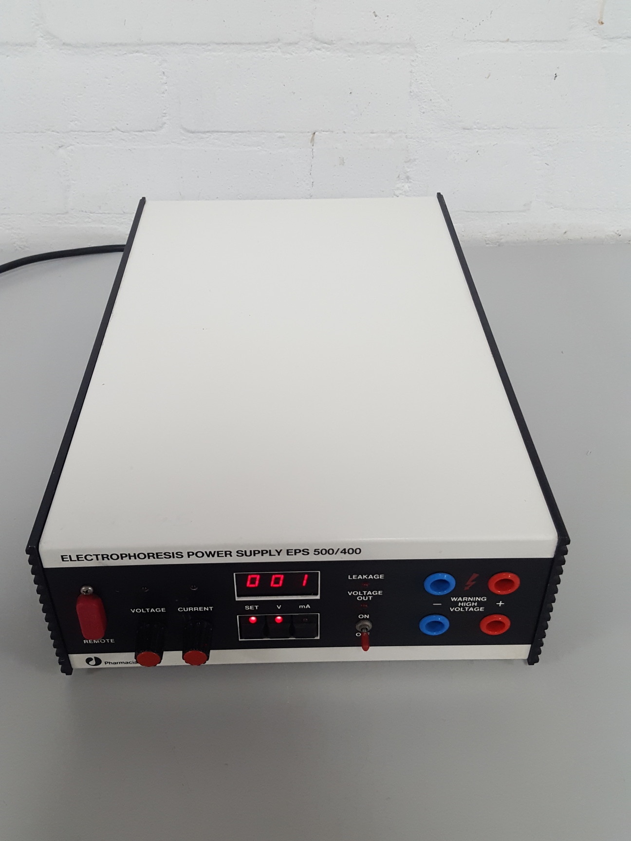 Image of Pharmacia EPS 500/400 Electrophoresis Power Supply Lab