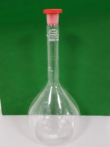 Thumbnail image of 7x Volac Volumetric Flasks Lab Glassware 5000mL 1000mL 250mL 200mL 100mL 25mL 10