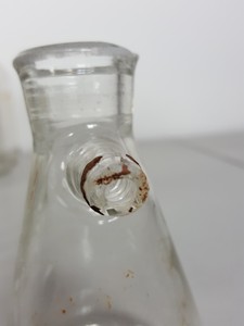 Thumbnail image of Large Lot of 31x Duran Glass Bottles & Buchner Flasks  1L 500ml 250ml 100ml Lab