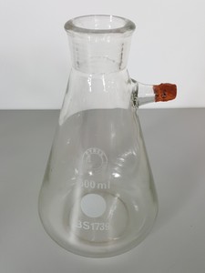 Thumbnail image of 16x Buchner Flasks Lab Various Sizes 5L, 4L, 2L, 500mL Glassware 