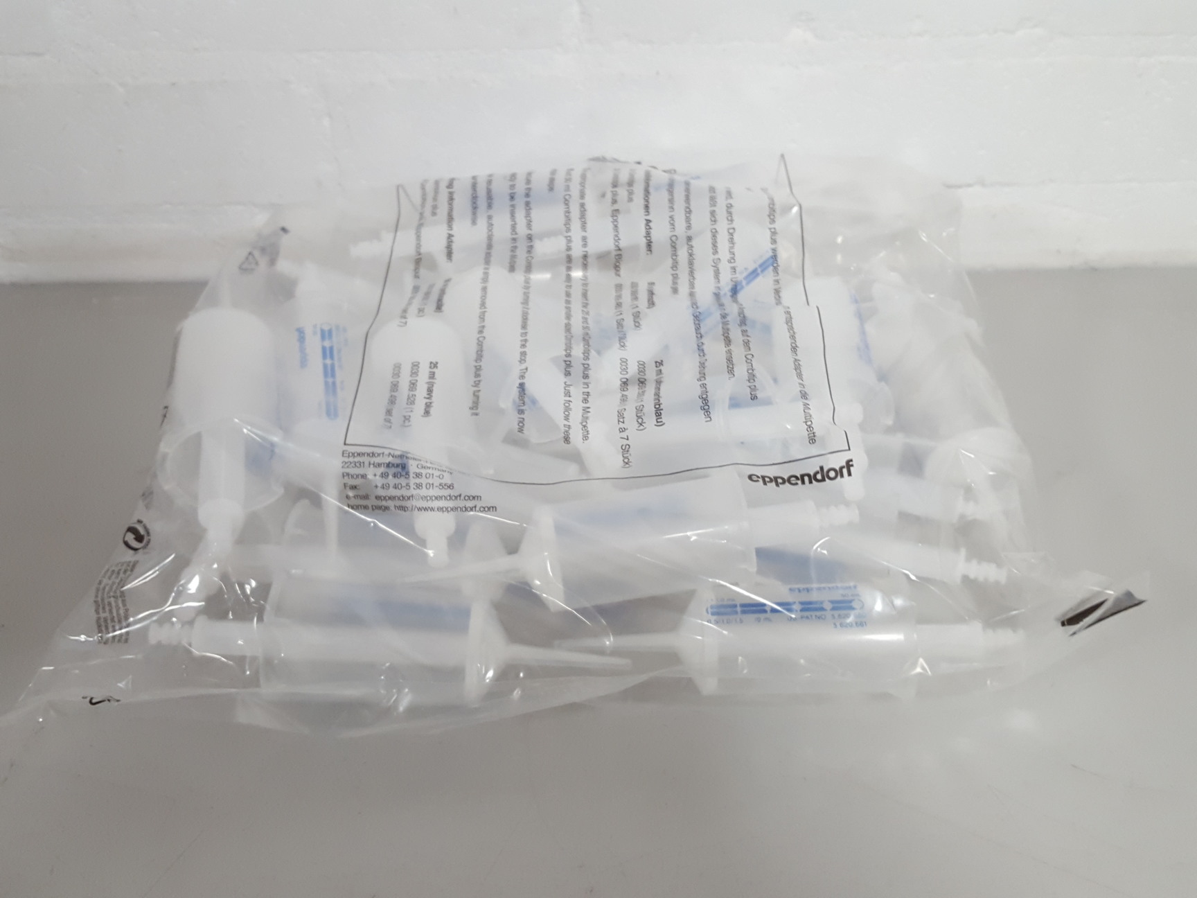 Image of 300x Combitips Plus Eppendorf Tips 125x50mL, 75x25mL, 100x5mL