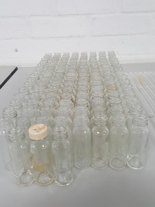 Thumbnail image of 265x Lab Glassware Glass Test Tubes, Bottles, Measuring Cylinders