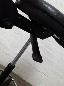 Thumbnail image of 3x Black Lab Chairs Labofa