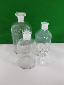 Thumbnail image of 52x Glass Duran Bottles Lab Glassware - Some Lids, Various Sizes