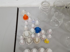 Thumbnail image of 46x Lab Glassware Pieces Glass Beakers, Erlenmeyer Flasks, Funnels, Pyrex Duran 