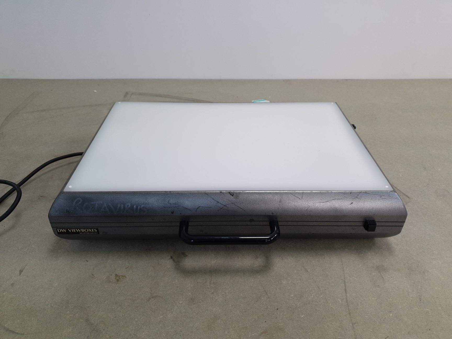 Image of Vintage DW Viewbox Light Box Case Laboratory Film Vierver Illuminator