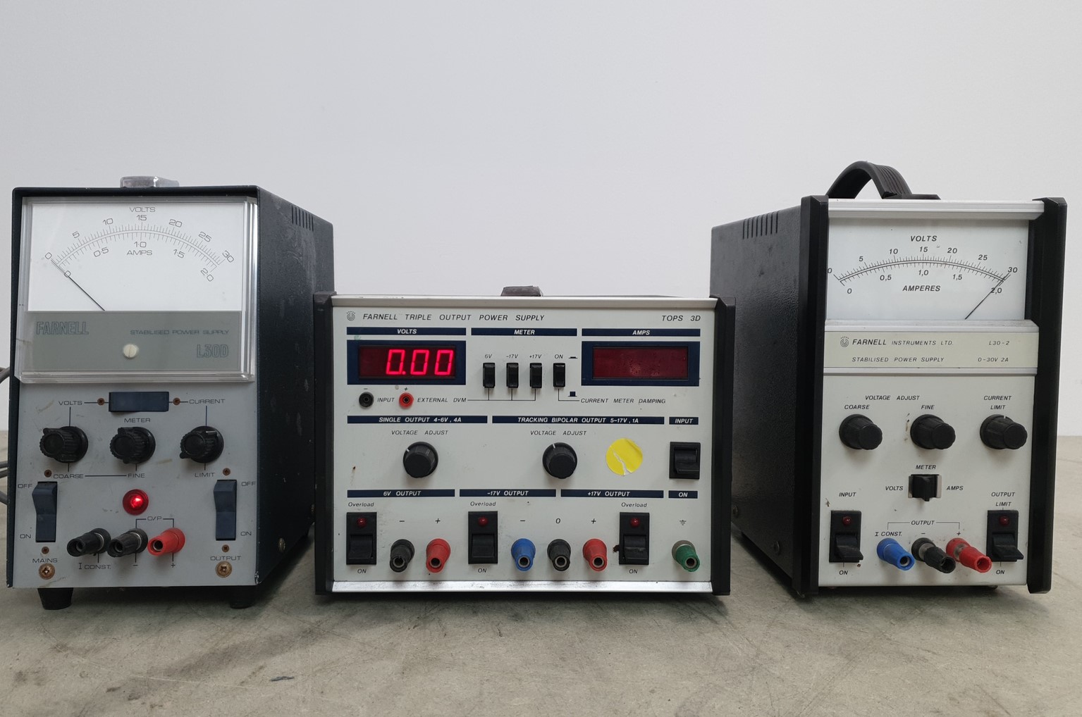 Image of Job lot 3 x Farnell Instruments - Stabilised Power Supply 