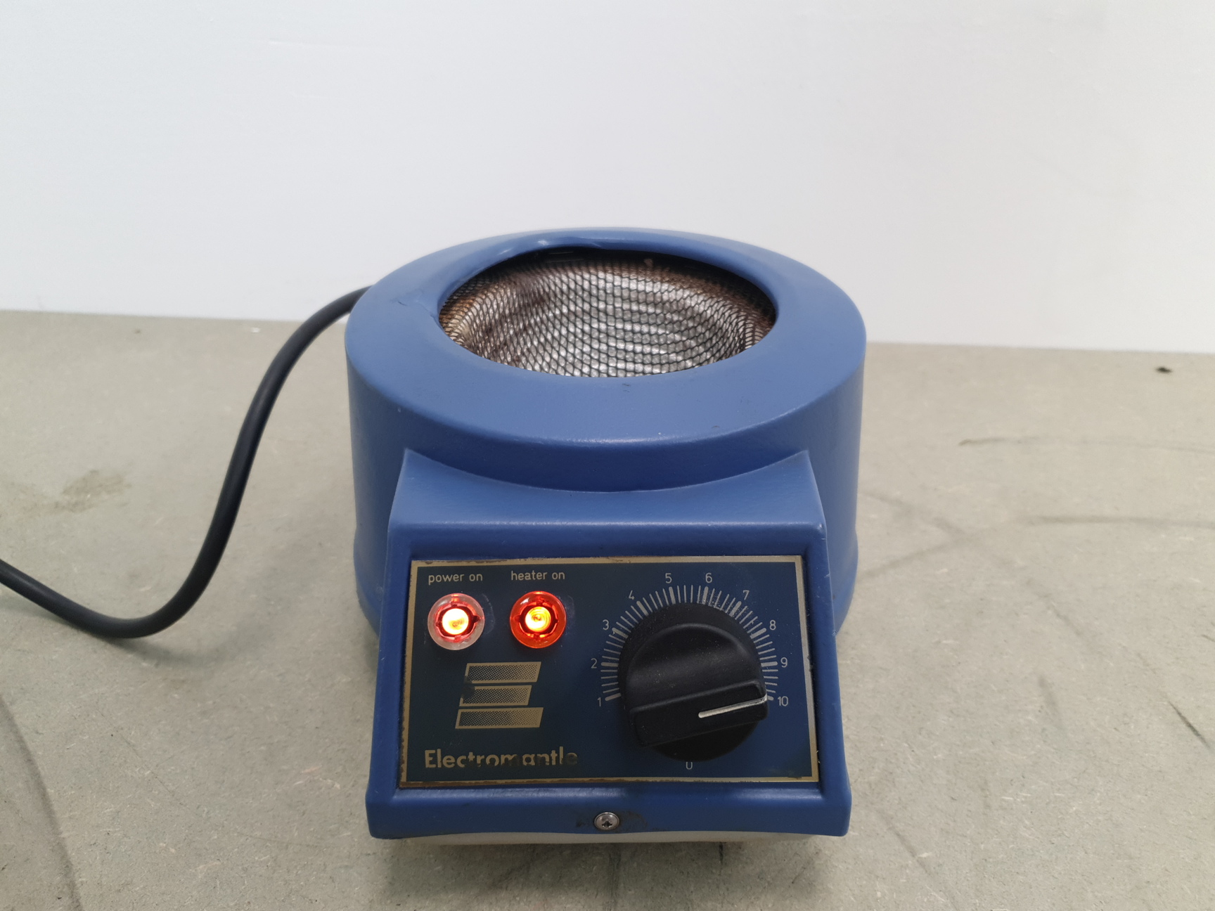 Electrothermal Heating Mantle EM 0250/CE Lab 315C, 250mL, 150W