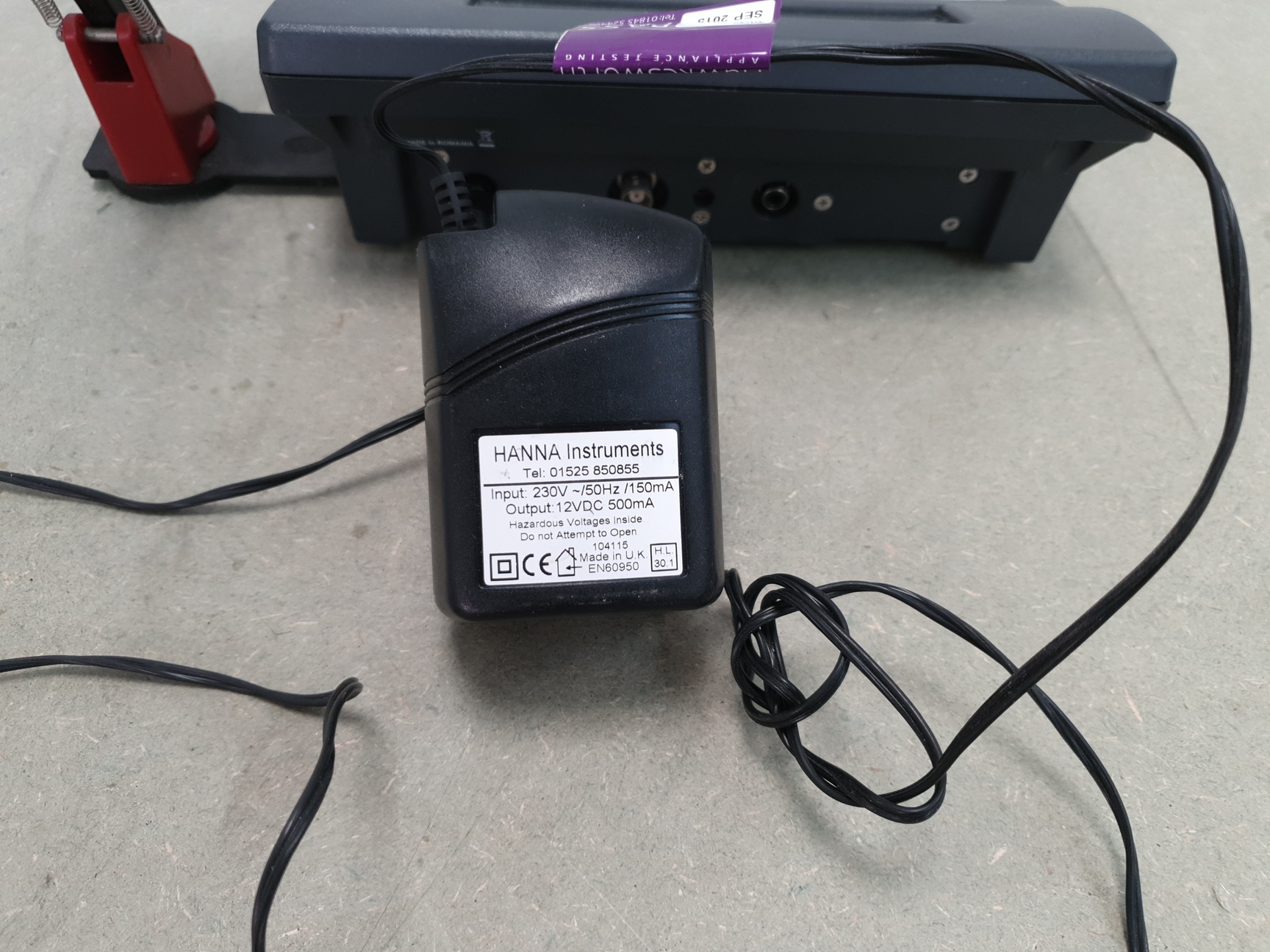 Image of HANNA Instruments pH 211 Microprocessor pH Meter Lab