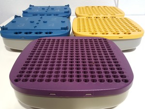 Thumbnail image of Amersham Biosciences 9 Series - Frac-950, A-905, CU-950, Ettan Micro LC Lab