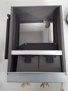 Thumbnail image of Amersham Biosciences 9 Series - Frac-950, A-905, CU-950, Ettan Micro LC Lab