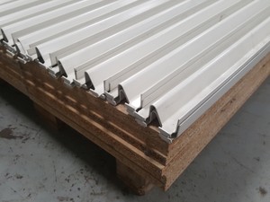 Thumbnail image of 5 Bays Warehouse / Garage / Industrial / Workshop / Parcel Racking 2.5m Tall, 