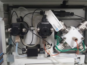 Thumbnail image of Dionex HPLC System 1x UVD 170U Detector, 1x TCC-100, 1x GS50 Gradient Pump