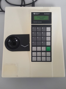 Thumbnail image of Amersham Pharmacia Biotech GeneQuant Pro RNA/DNA Calculator