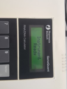Thumbnail image of Amersham Pharmacia Biotech GeneQuant Pro RNA/DNA Calculator