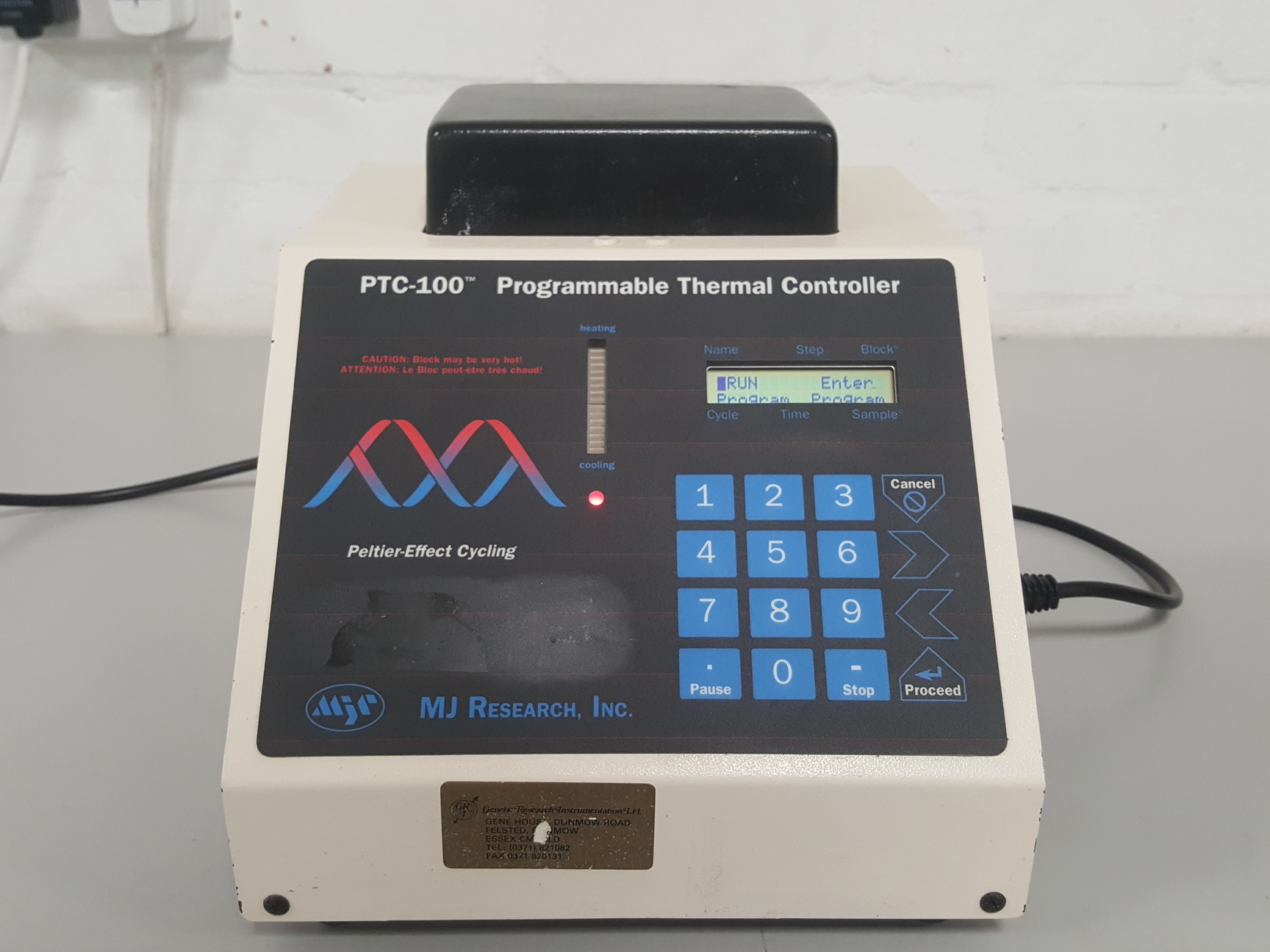 Image of MJ Research PTC-100 Programmable Thermal Cycler PCR DNA Lab