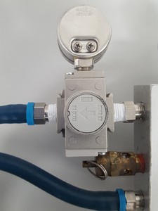 Thumbnail image of Glen Creston Type-86 86-001 Micro Hammer Mill 30000 PSI Pressure Homogeniser