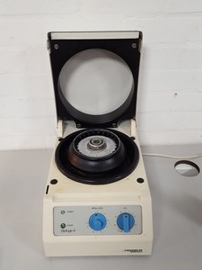 Thumbnail image of Heraeus Sepatech Biofuge A Benchtop Centrifuge + rotor 13000rpm