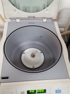 Thumbnail image of Savant SPD101B Speedvac + RVT400 Refrigerated Vapor Trap + VLP80 Vacuum Pump Lab