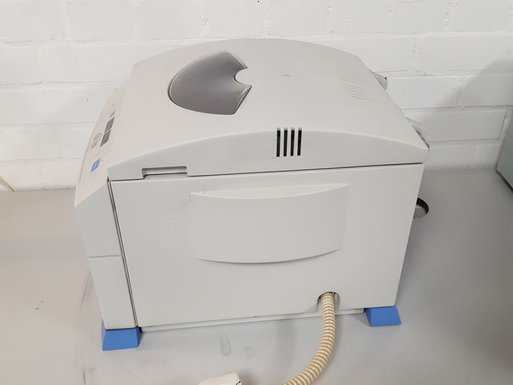 Image of Savant SPD101B Speedvac + RVT400 Refrigerated Vapor Trap + VLP80 Vacuum Pump Lab