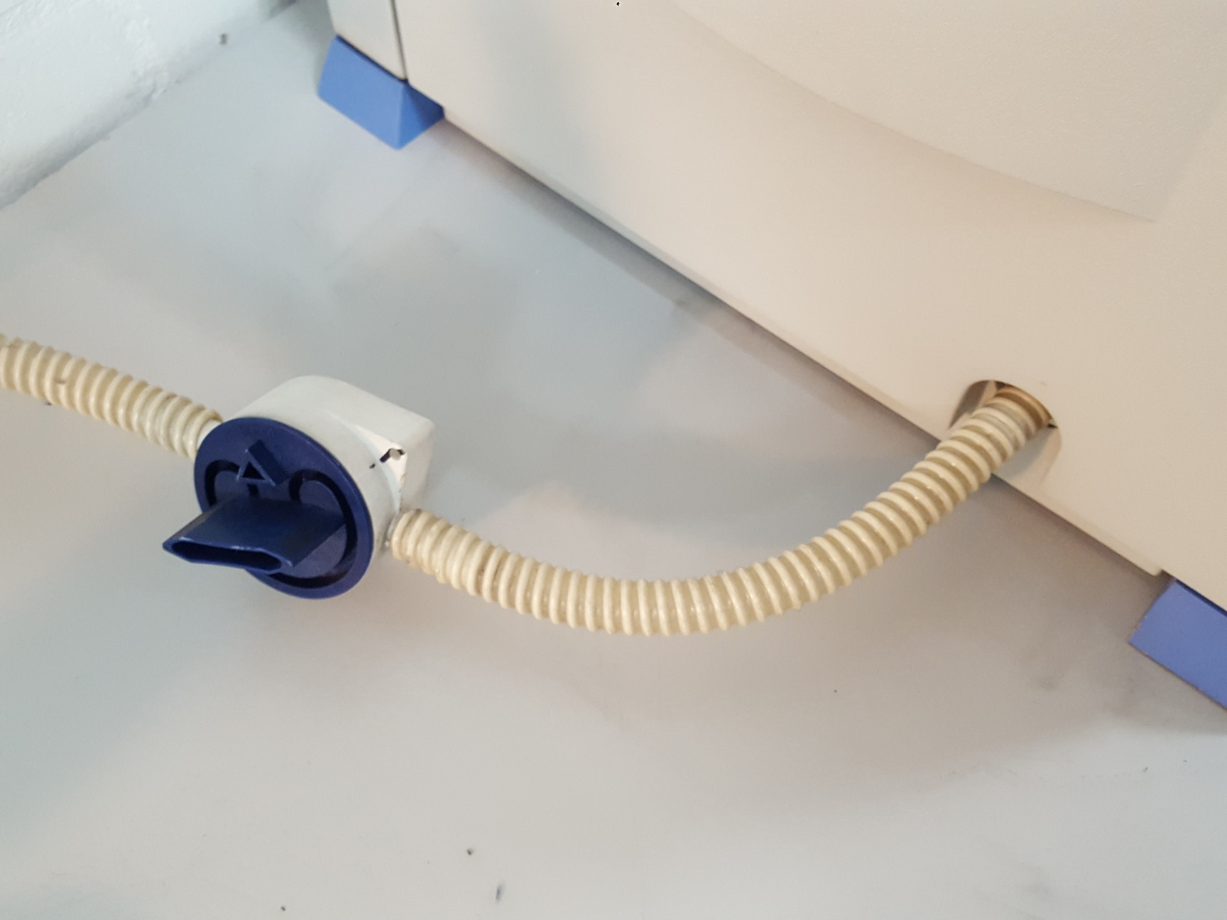 Image of Savant SPD101B Speedvac + RVT400 Refrigerated Vapor Trap + VLP80 Vacuum Pump Lab