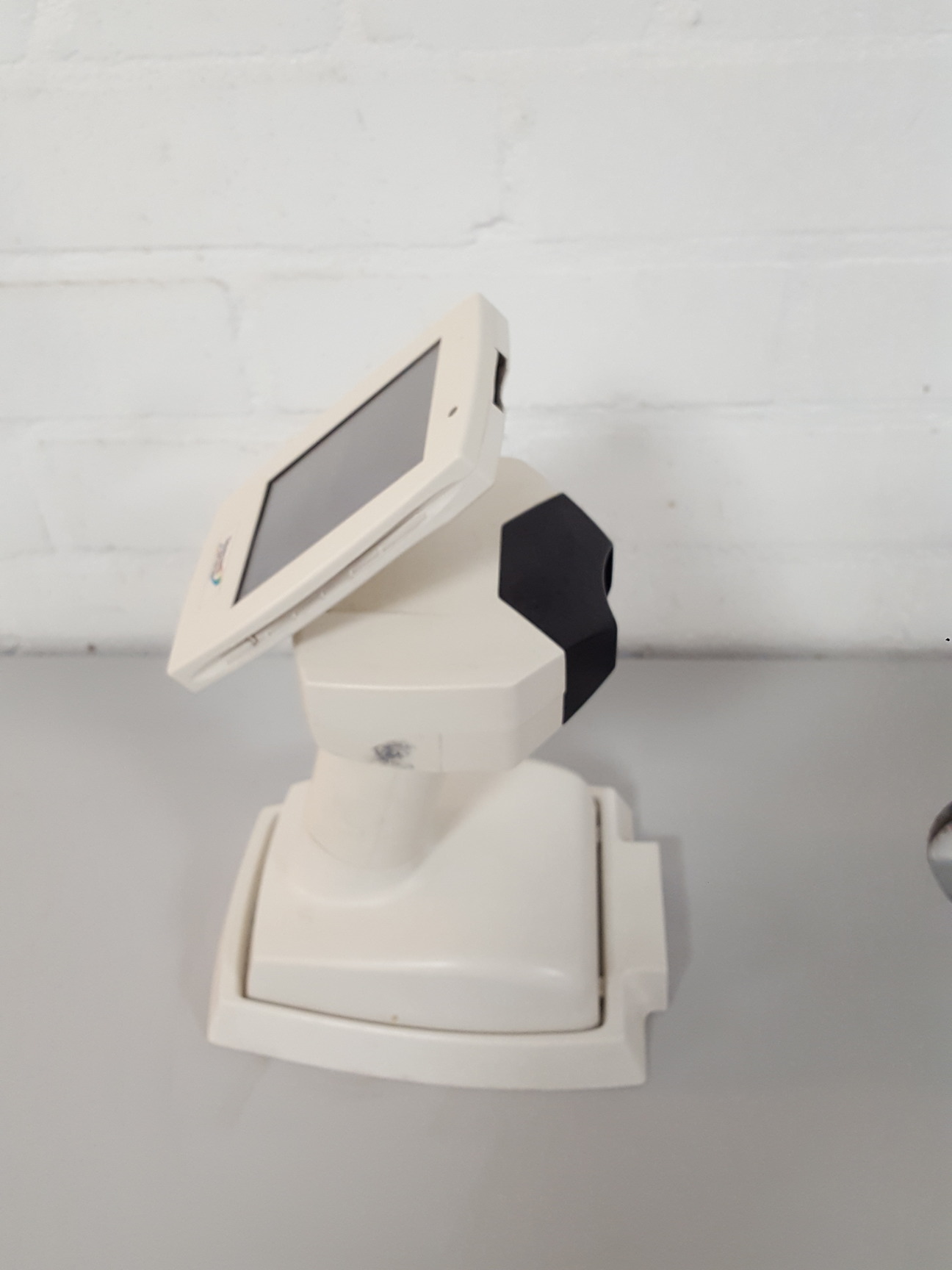 Image of MHT SpectroShade Handy Dental Spectrophotometer - Spares / Repairs Lab