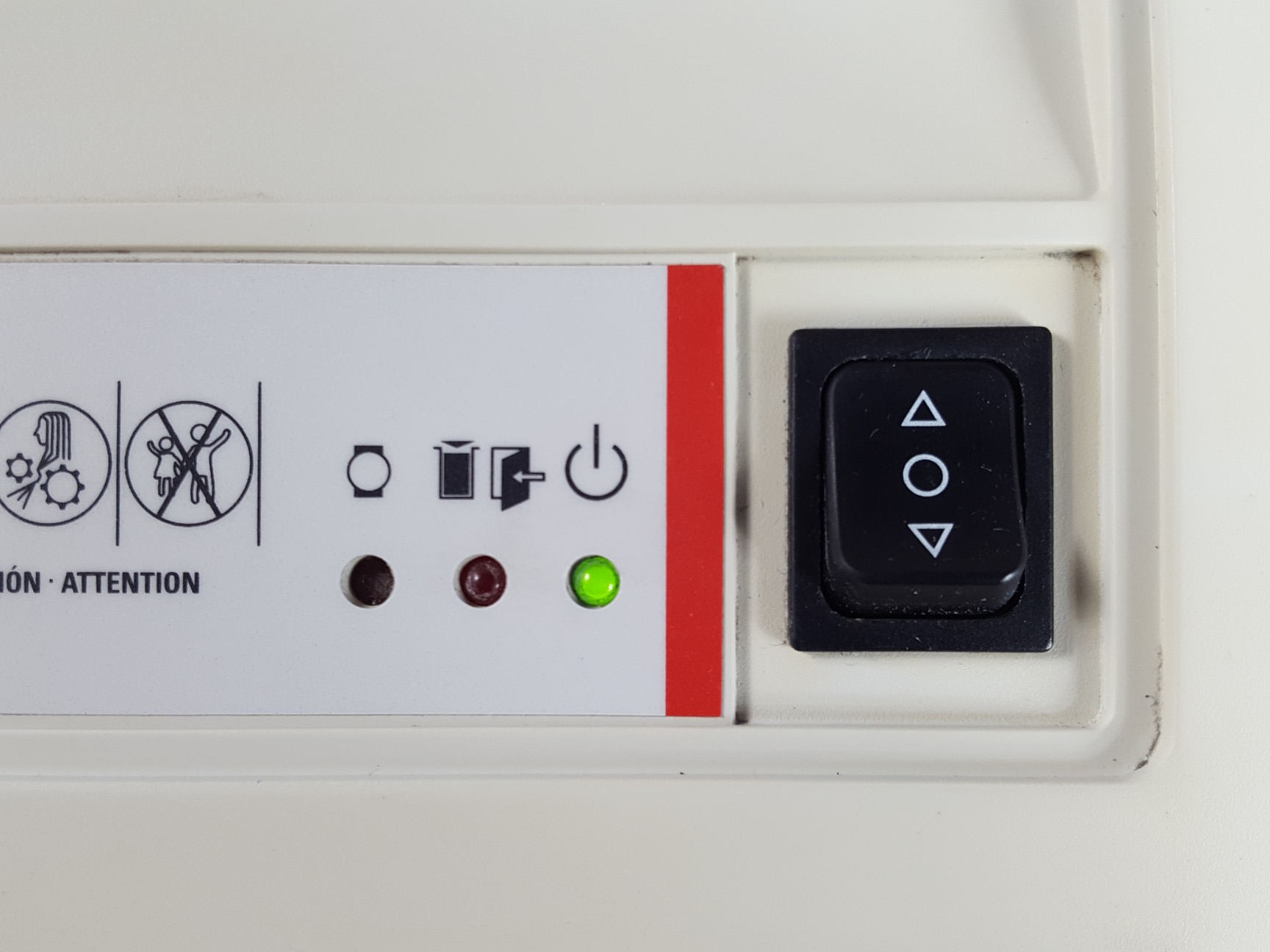 Image of HSM Classic 225.2 Cross Cut Office Paper Shredder 