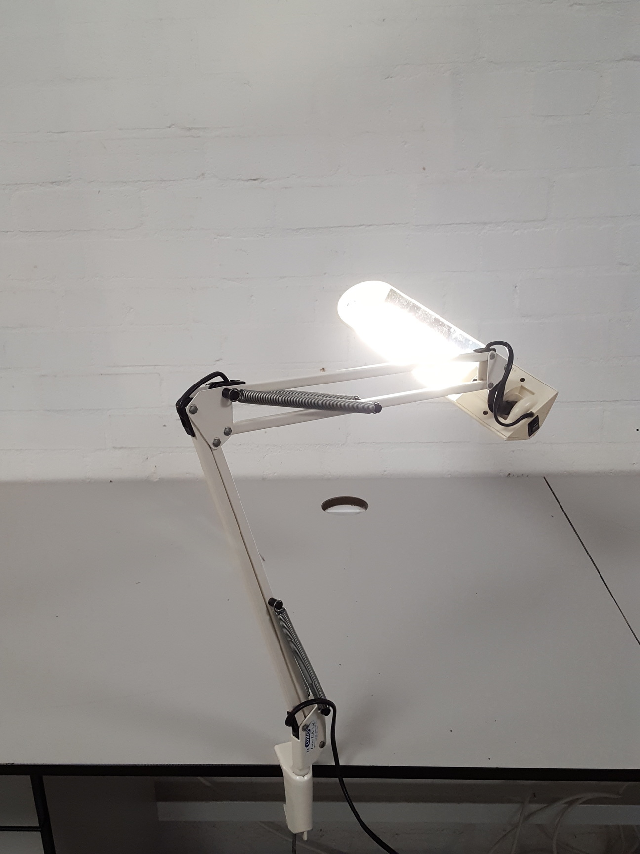 Image of Luxo Model T88 Flexible-Arm Desk Lamp Light